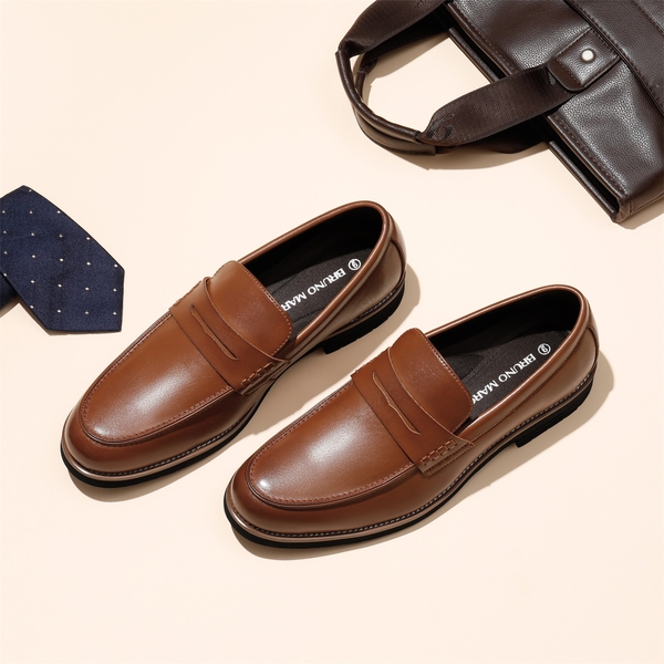 Men's Smooth PU Leather Penny Loafers - BROWN - 8